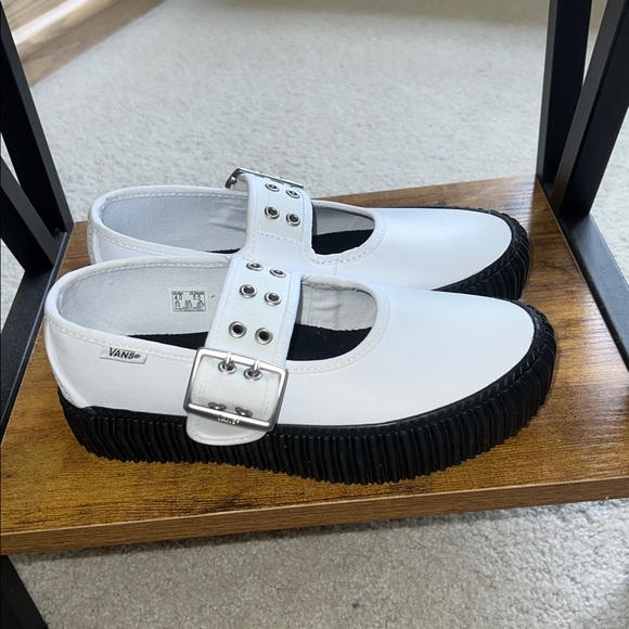 Vans White Mary Jane NWT - Picture 4 of 7